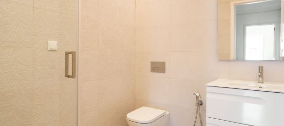 4 bedrooms Apartment in Lisbon, Portugal No. 104971 8