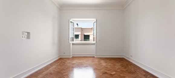 4 bedrooms Apartment in Lisbon, Portugal No. 104971 3