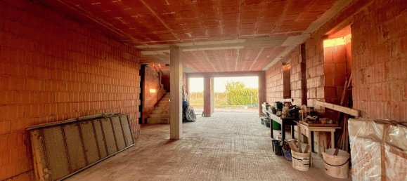 5 rooms Villa in Montegrotto Terme, Italy No. 18017 7