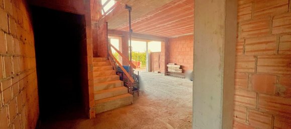 5 rooms Villa in Montegrotto Terme, Italy No. 18017 2