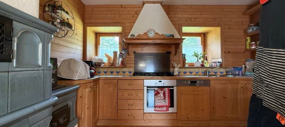 Дом с 7 комнатами в Грозьо, Италия № 261314 9