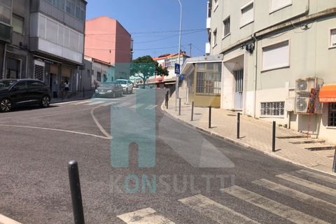  Commercial property in Amadora, Portugal No. 260008