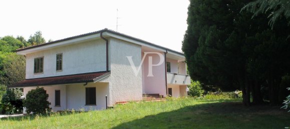 6-Zimmer Villa in Lomazzo, Italy, Nr. 299315 4