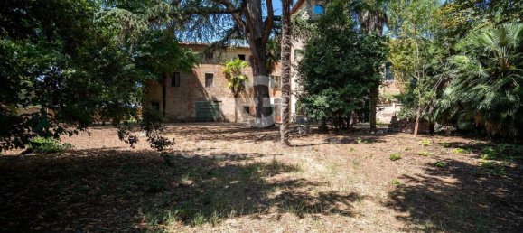8 Schlafzimmer Haus in Castiglione del Lago, Italy, Nr. 331185 6