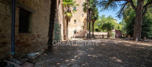 8 Schlafzimmer Haus in Castiglione del Lago, Italy, Nr. 331185 8
