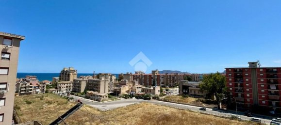 Квартира с 2 комнатами в Палермо, Италия № 277952 21