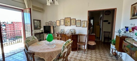 Квартира с 2 комнатами в Палермо, Италия № 277952 4