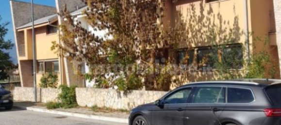 3 bedrooms Villa in Magliano de' Marsi, Italy No. 184210 10