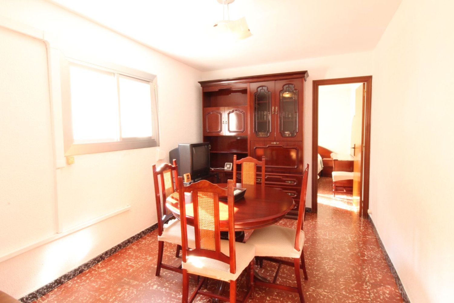 Квартира с 2 спальнями в Лес Рокетес, Испания № 211732