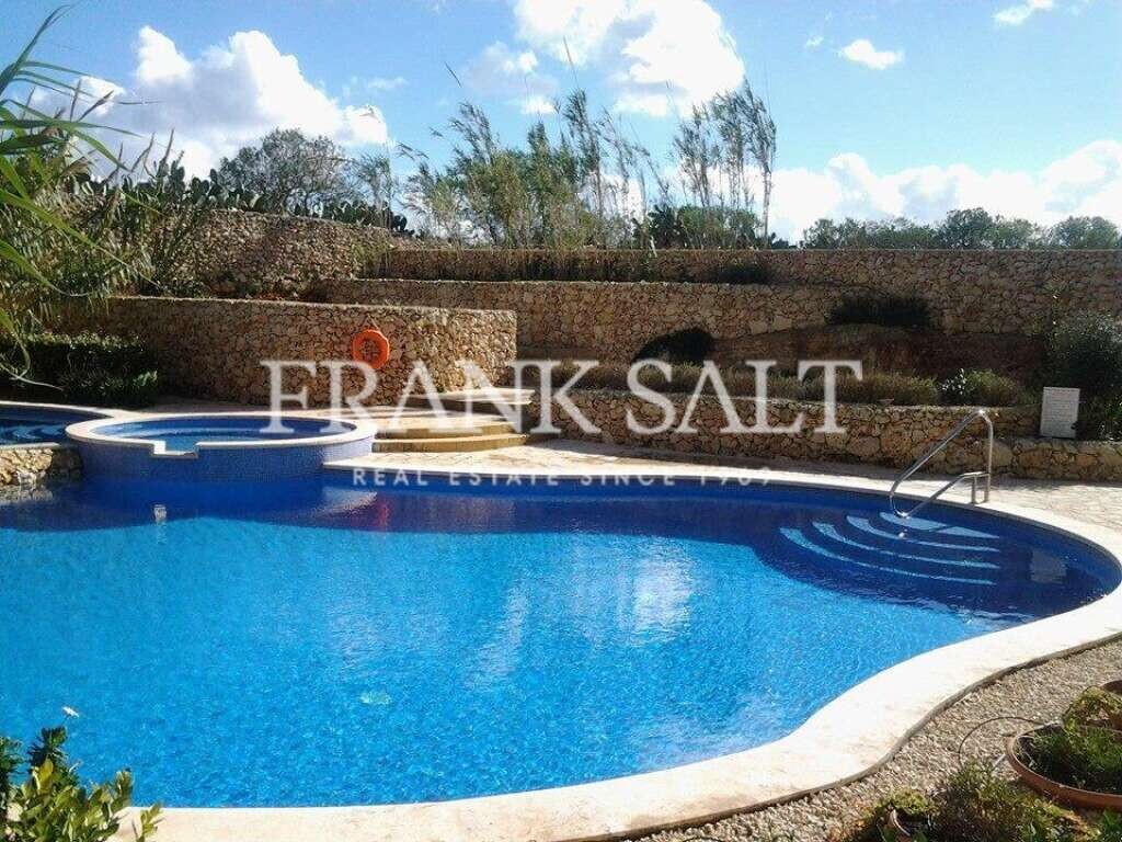 Apartamento de 3 dormitorios en Qala, Malta No. 5595