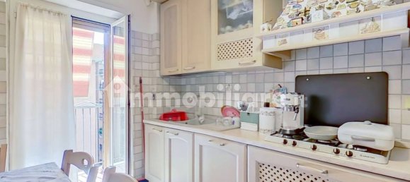 Квартира с 2 спальнями в Рим, Италия № 197534 11