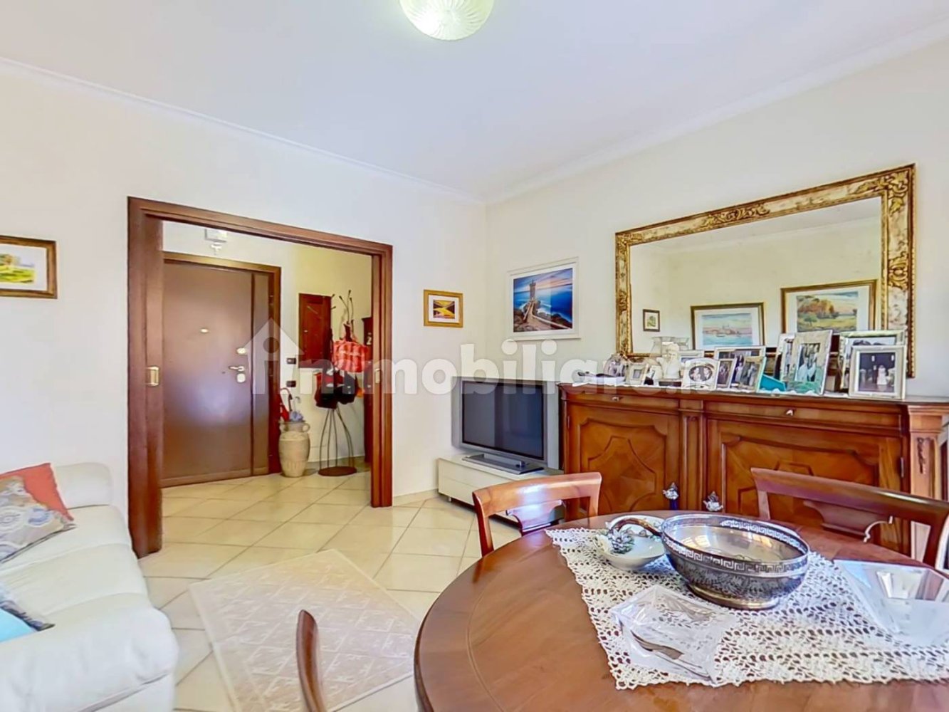 Квартира с 2 спальнями в Рим, Италия № 197534