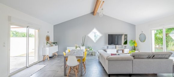 4 chambres Maison à Izon, France No. 289443 3