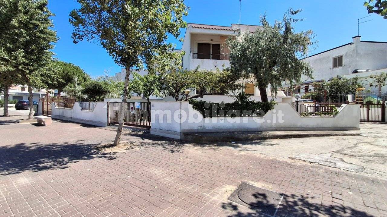 2 chambres Appartement à Lesina, Italy No. 284140