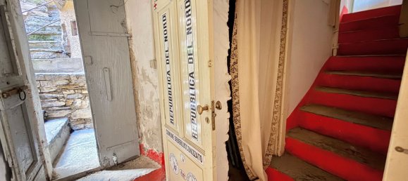 9 Schlafzimmer Haus in Brienno, Italy, Nr. 362307 12