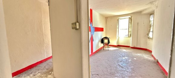 9 Schlafzimmer Haus in Brienno, Italy, Nr. 362307 21