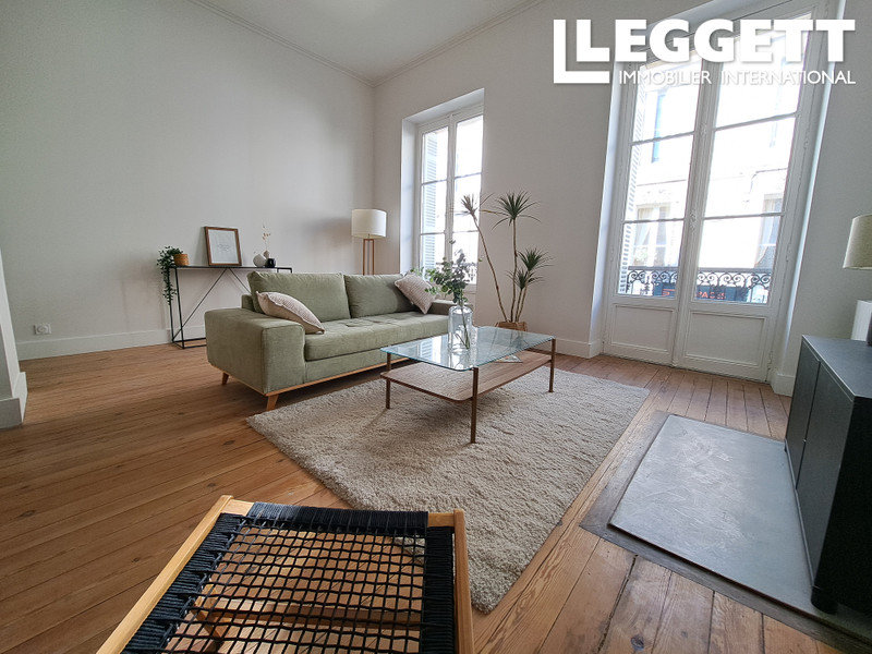 3 chambres Appartement à Bordeaux, France No. 103624