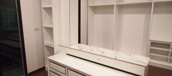 4 bedrooms House in Prawet, Thailand No. 5040 7