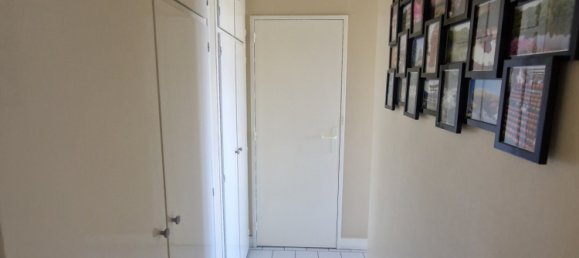 3 bedrooms Apartment in Ris-Orangis, France No. 348004 9