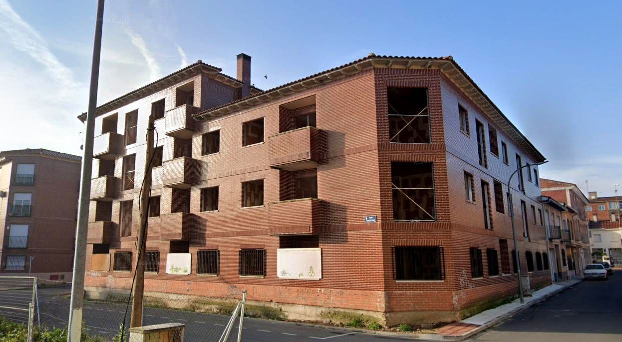 3 bedrooms Apartment in Toledo, Spain No. 139750