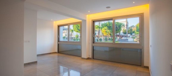 3 chambres Appartement à Paphos, Cyprus No. 67890 15