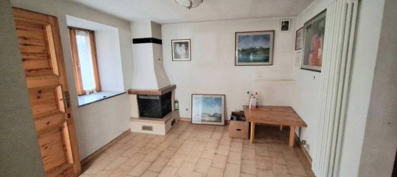 2-Zimmer Wohnung in Pontey, Italy, Nr. 135530 4