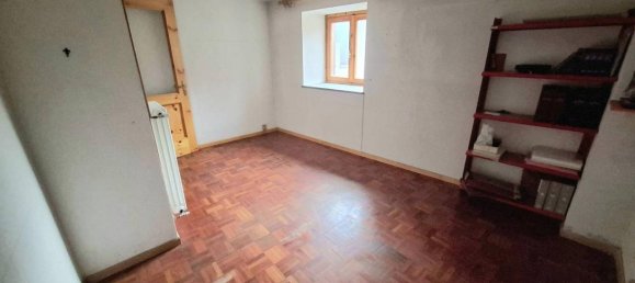 2-Zimmer Wohnung in Pontey, Italy, Nr. 135530 8