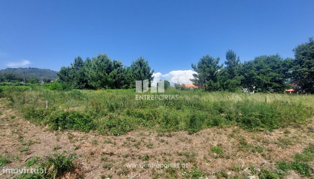 Terreno en Viana do Castelo, Portugal 8227 m² No. 78516