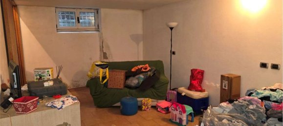 4 rooms Apartment in Como, Italy No. 2849 11