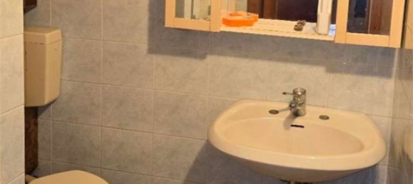 4 rooms Apartment in Como, Italy No. 2849 12