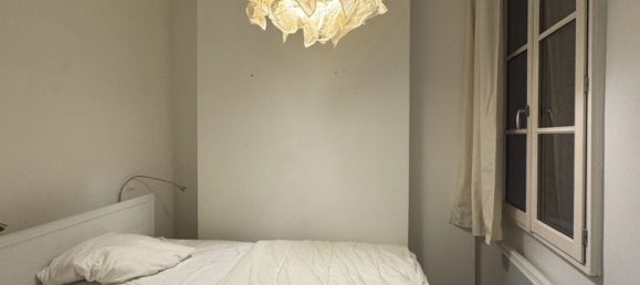 Apartamento de 2 dormitorios en Bordeaux, France No. 102492 4