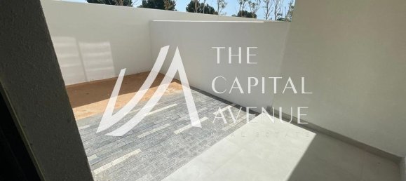 3 bedrooms Townhouse in Yas Island, UAE No. 112601 2