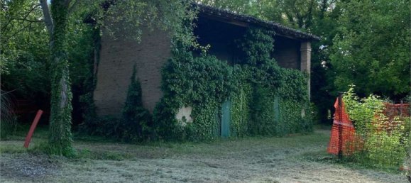 1689m² Building in Campogalliano, Italy No. 163988 6