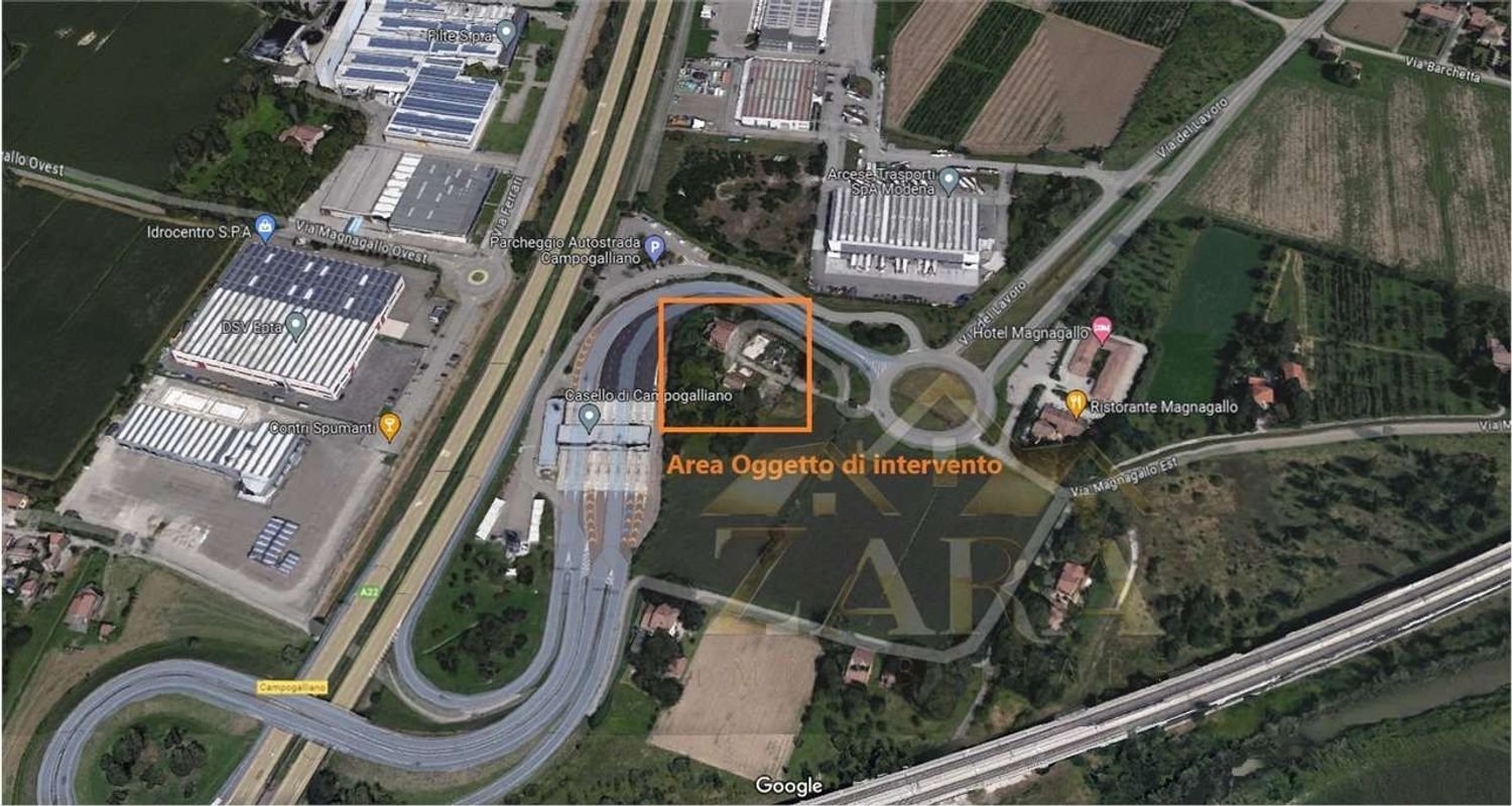 1689m² Building in Campogalliano, Italy No. 163988