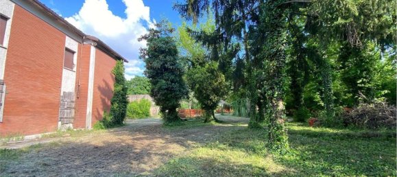 1689m² Building in Campogalliano, Italy No. 163988 17