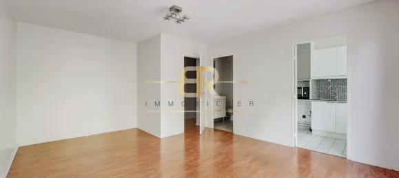 Studio in Joinville-le-Pont, France No. 345645 6