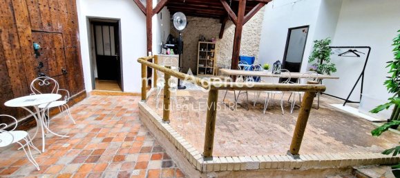 بناية في Orleans, France 252متر مربع رقم 256465 11