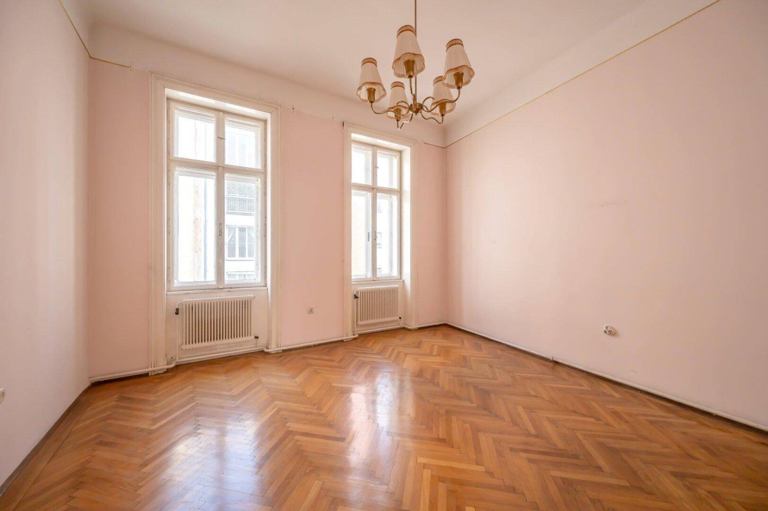 4-Zimmer Wohnung in Mariahilf, Austria, Nr. 208657