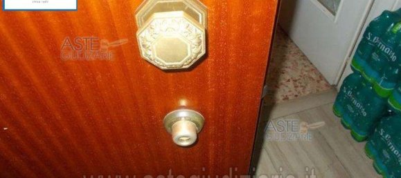 2غرفة شقة في Turin, Italy رقم 50261 34