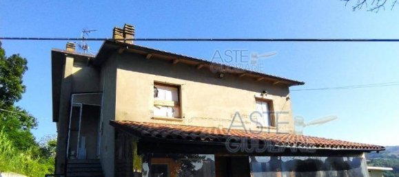 4 bedrooms Apartment in San Leo, Italy No. 12110 11