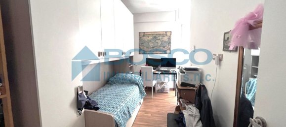 4 bedrooms Apartment in La Spezia, Italy No. 325394 7