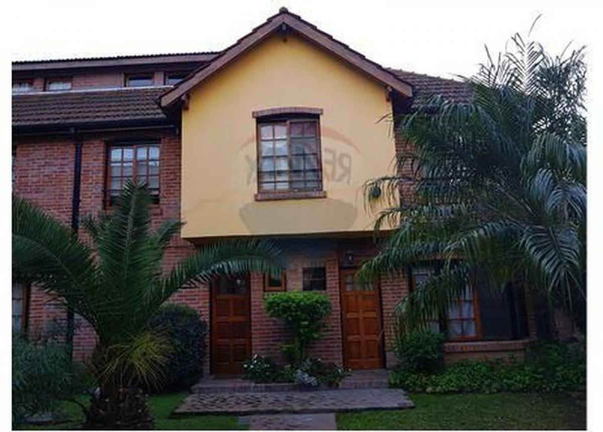 3 bedrooms House in San Miguel, Argentina No. 60759