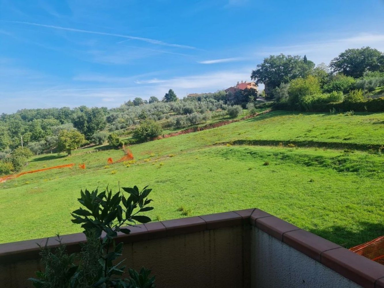 4 rooms Apartment in Città della Pieve, Italy No. 132055