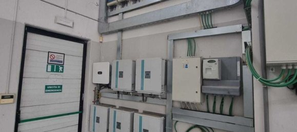 1634m² Commercial property in Piacenza, Italy No. 344091 41