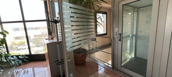 1634m² Commercial property in Piacenza, Italy No. 344091 17