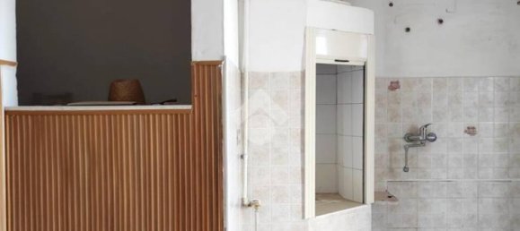 3 bedrooms House in Mola di Bari, Italy No. 129390 14