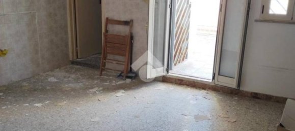 3 bedrooms House in Mola di Bari, Italy No. 129390 5