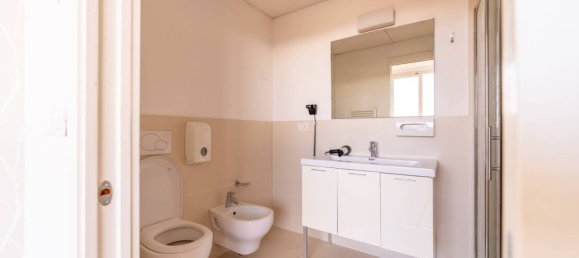 5 rooms Hotel in Parma, Italy No. 296430 15