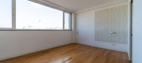 5 rooms Hotel in Parma, Italy No. 296430 12