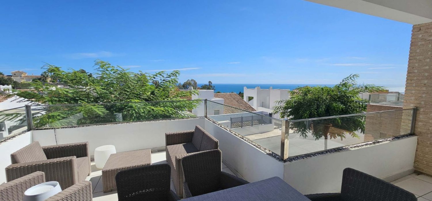 4 bedrooms Villa in Benalmadena, Spain No. 178239